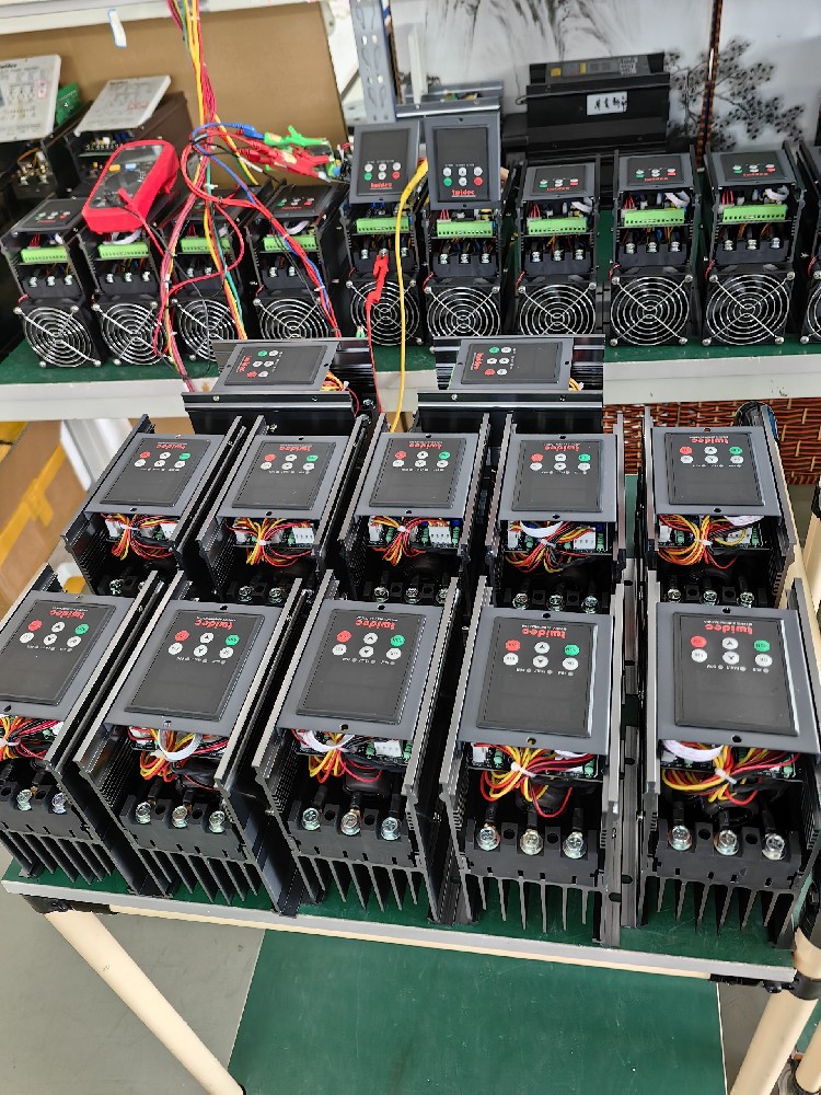 冬季情形温度过低，，电力调解器启动难题，，有什么有用的预热要领或步伐？？