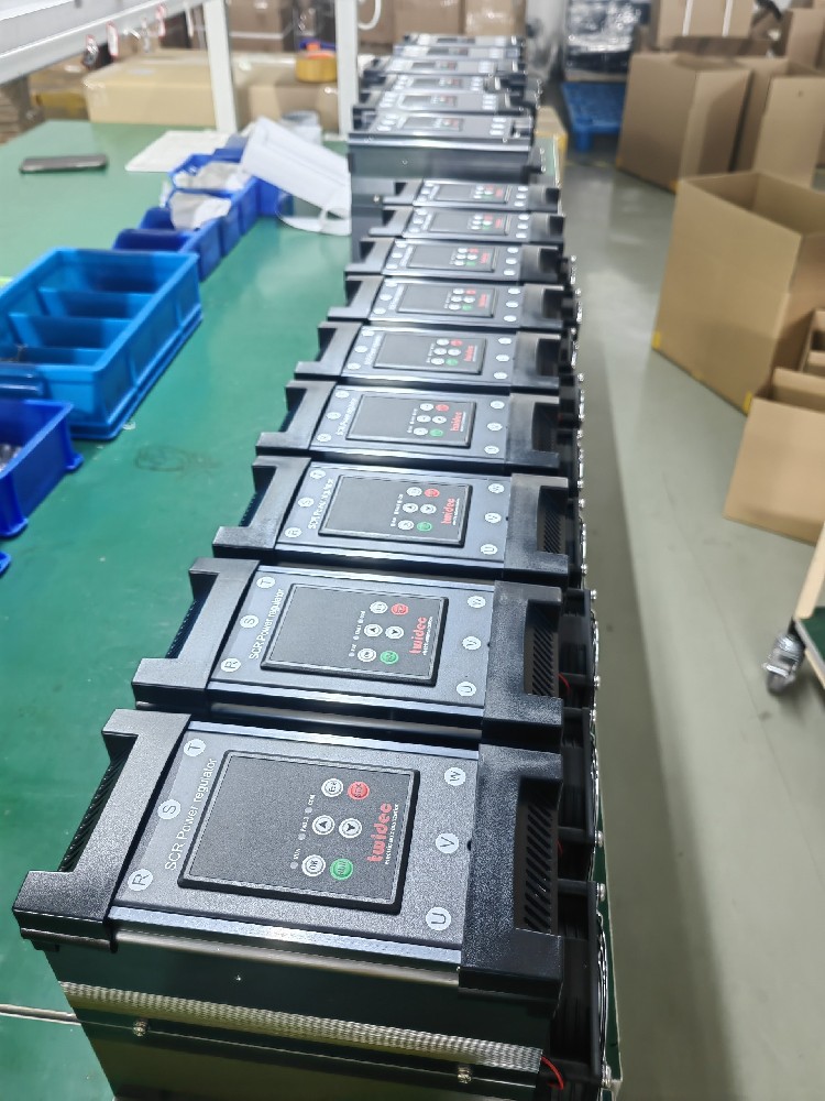 工业烘箱控温：0.1℃之差怎样决议产品生死？？？